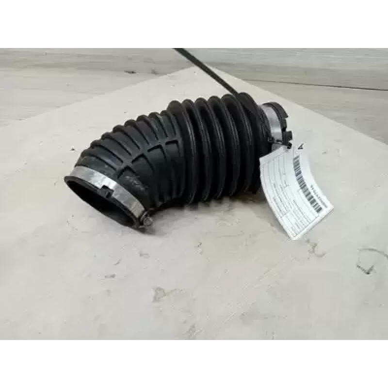 HOLDEN COMMODORE AIR CLEANER DUCT/HOS 3.8 V6, ECOTEC, VT-VY2, 09/97-08/04 1999