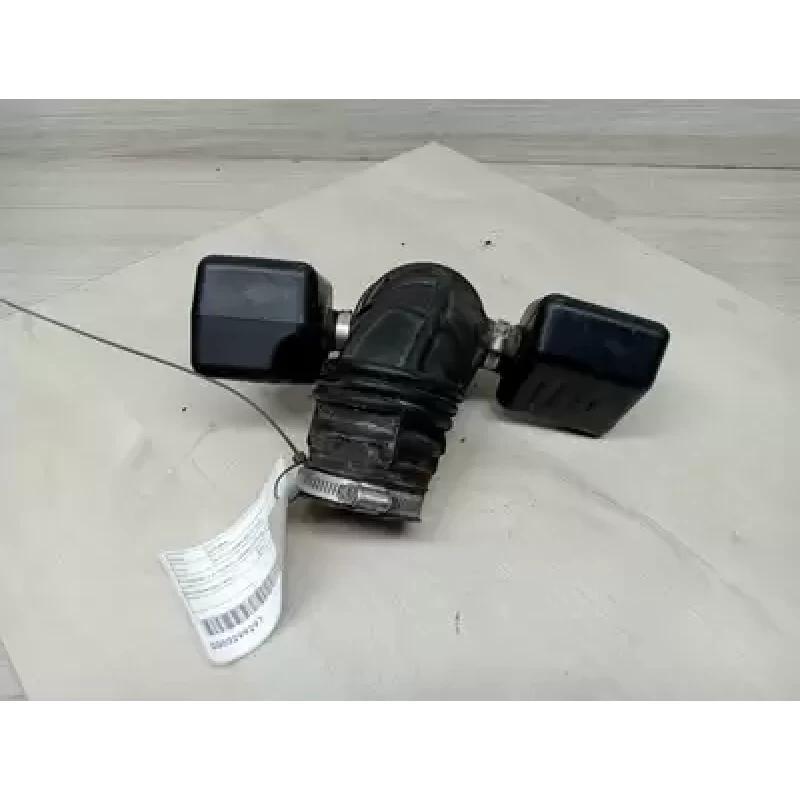 SUZUKI VITARA AIR CLEANER DUCT/HOS JT, GRAND VITARA, 2.4, PETROL, AIRBOX TO THRO
