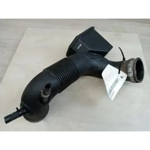 HYUNDAI TUCSON AIR CLEANER DUCT/HOS TL, AIR CLEANER TO THROTTLE BODY HOSE, PETRO