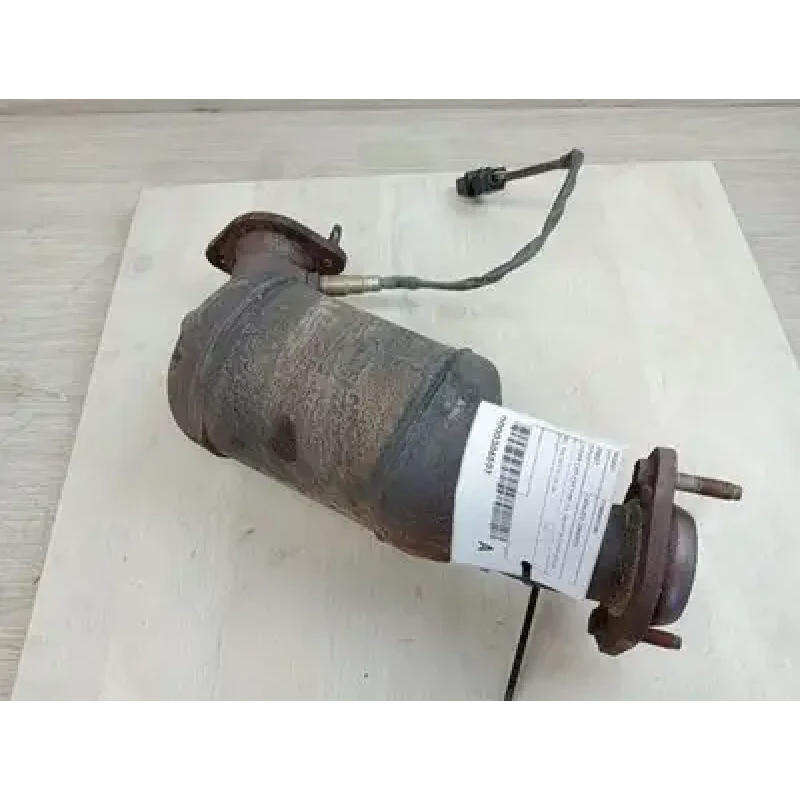 HOLDEN COMMODORE CATALYTIC CONVERTER UNDER CAR-CAT TYPE, 3.6, LE0/LY7, W/ OXYGEN HOLDEN COMMODORE CATALYTIC CONVERTER UNDER CAR-CAT TYPE, 3.6, LE0/LY7, W/ OXYGEN