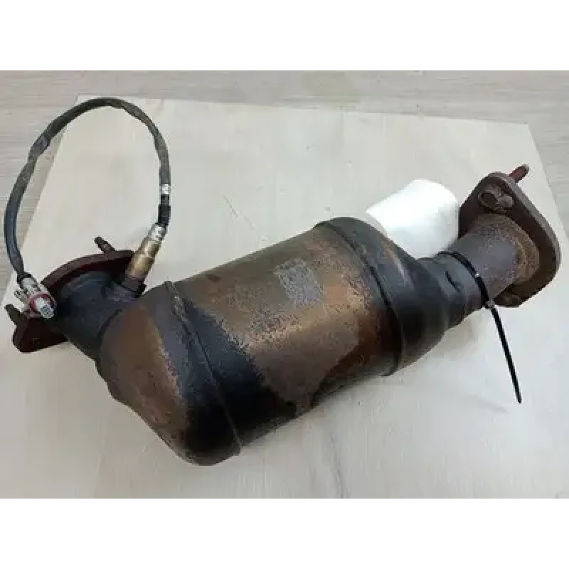 HOLDEN COMMODORE CATALYTIC CONVERTER UNDER CAR-CAT TYPE, 3.6, LE0/LY7, W/ OXYGEN