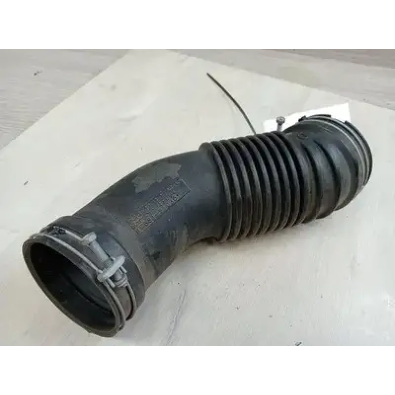 TOYOTA LANDCRUISER AIR CLEANER DUCT/HOS 200 SERIES, DIESEL, 4.5, 1VD-FTV, TWIN T