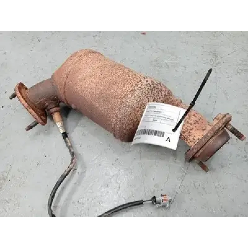 HOLDEN COMMODORE CATALYTIC CONVERTER UNDER CAR-CAT TYPE, 3.6, LE0/LY7, W/ OXYGEN HOLDEN COMMODORE CATALYTIC CONVERTER UNDER CAR-CAT TYPE, 3.6, LE0/LY7, W/ OXYGEN