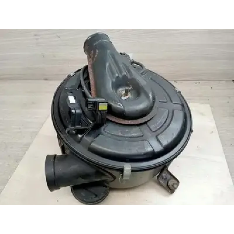 TOYOTA HILUX AIR CLEANER/BOX 3.0, 5L, DIESEL (METAL BOX), 09/97-03/05 2001