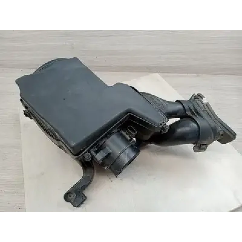 FORD FOCUS AIR CLEANER/BOX AIR CLEANER, LW, 2.0, PETROL, 05/11-08/15 2014 FORD FOCUS AIR CLEANER/BOX AIR CLEANER, LW, 2.0, PETROL, 05/11-08/15 2014