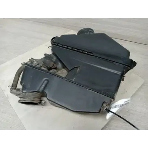 TOYOTA PRADO AIR CLEANER/BOX 120 SERIES, 4.0, 1GR-FE, PETROL, 02/03-10/09 2005 TOYOTA PRADO AIR CLEANER/BOX 120 SERIES, 4.0, 1GR-FE, PETROL, 02/03-10/09 2005