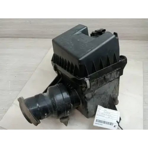 ISUZU DMAX AIR CLEANER/BOX 3.0, 4JJ1 TURBO DIESEL, RA, 10/08-05/12 2011 ISUZU DMAX AIR CLEANER/BOX 3.0, 4JJ1 TURBO DIESEL, RA, 10/08-05/12 2011