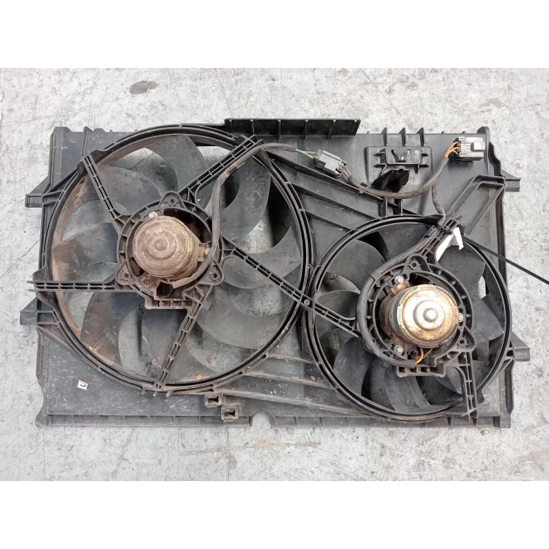 HOLDEN COMMODORE FAN DUAL FAN ASSY, 3.8, VY1-VY2, 10/02-10/04 2003