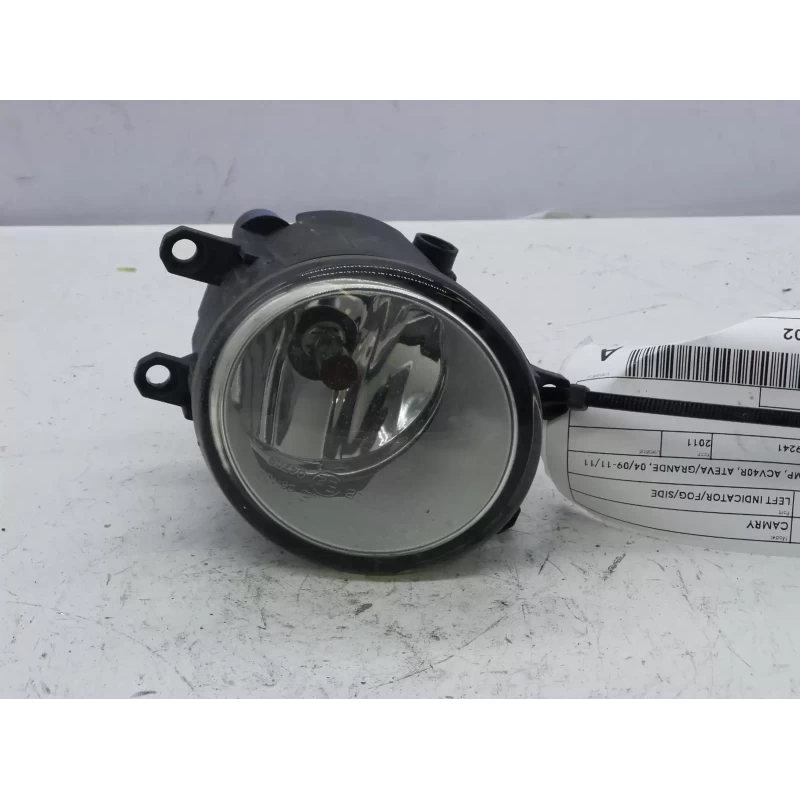 TOYOTA CAMRY LEFT INDICATOR/FOG/SIDE BUMPER FOGLAMP, ACV40R/AHV40R, 06/06-11/11