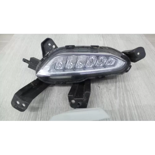 HYUNDAI I30 RIGHT INDICATOR/FOG/SIDE DAYTIME RUNNING LAMP, PD, HATCH (S. KOREA V