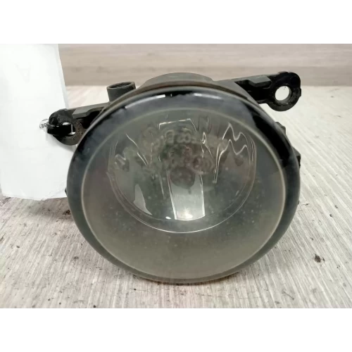 HOLDEN COMMODORE LEFT INDICATOR/FOG/SIDE BUMPER FOGLAMP, VE, 09/10-05/13 2010