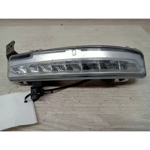 JEEP GRANDCHEROKEE RIGHT INDICATOR/FOG/SIDE DAYTIME RUNNING LAMP, WK, 10/10-09/1