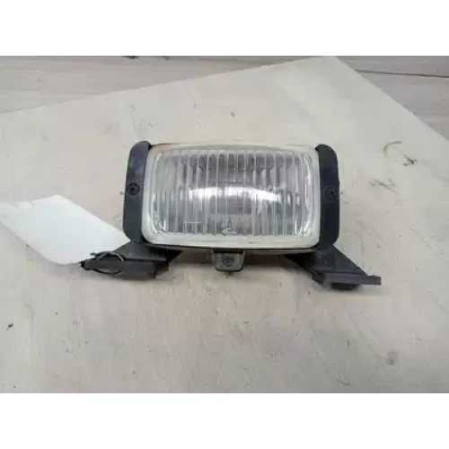 HOLDEN COMMODORE RIGHT INDICATOR/FOG/SIDE BUMPER FOGLAMP, VT, 09/97-10/00 1999