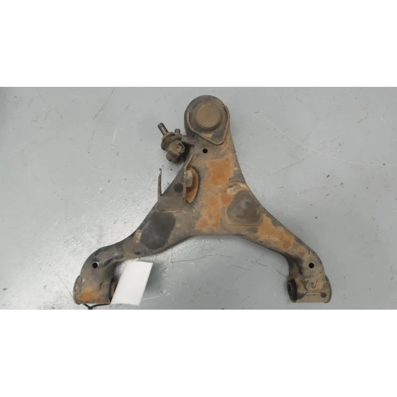 NISSAN PATHFINDER RIGHT FRONT LOWER CONTROL ARM R51, 05/05-09/13 2009