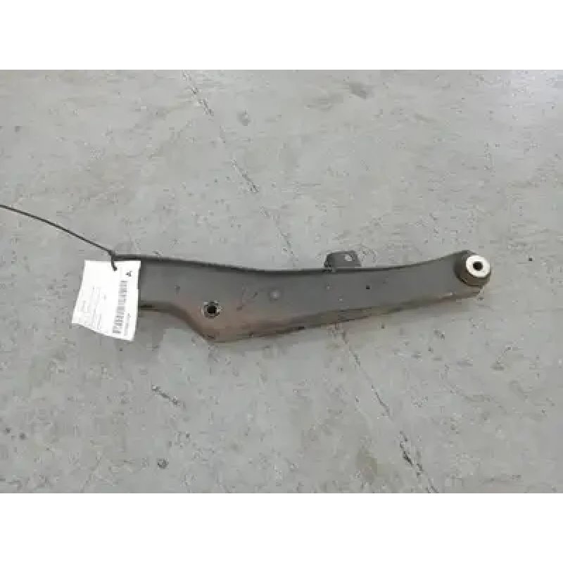 HOLDEN COMMODORE RIGHT REAR TRAILING ARM LOWER CONTROL ARM-REAR, VF, 05/13-12/17