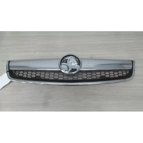 HOLDEN CAPTIVA GRILLE RADIATOR GRILLE (LOWER), CG, CX/LX/SX/CAPTIVA 7 (4TH VIN =