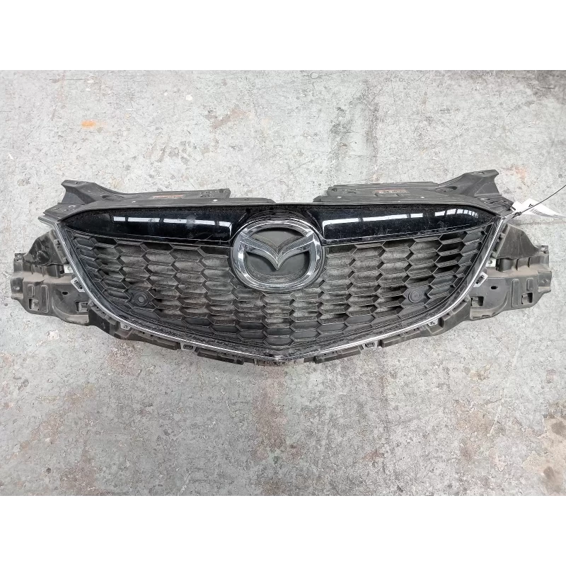 MAZDA CX5 GRILLE RADIATOR GRILLE, KE, W/ PARK SENSOR TYPE, 02/12-12/14 2013