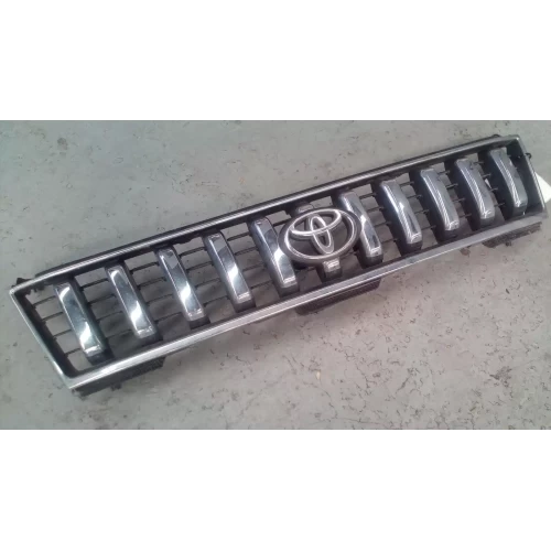 TOYOTA PRADO GRILLE CHROME, 95 SERIES, 07/96-07/99 1998