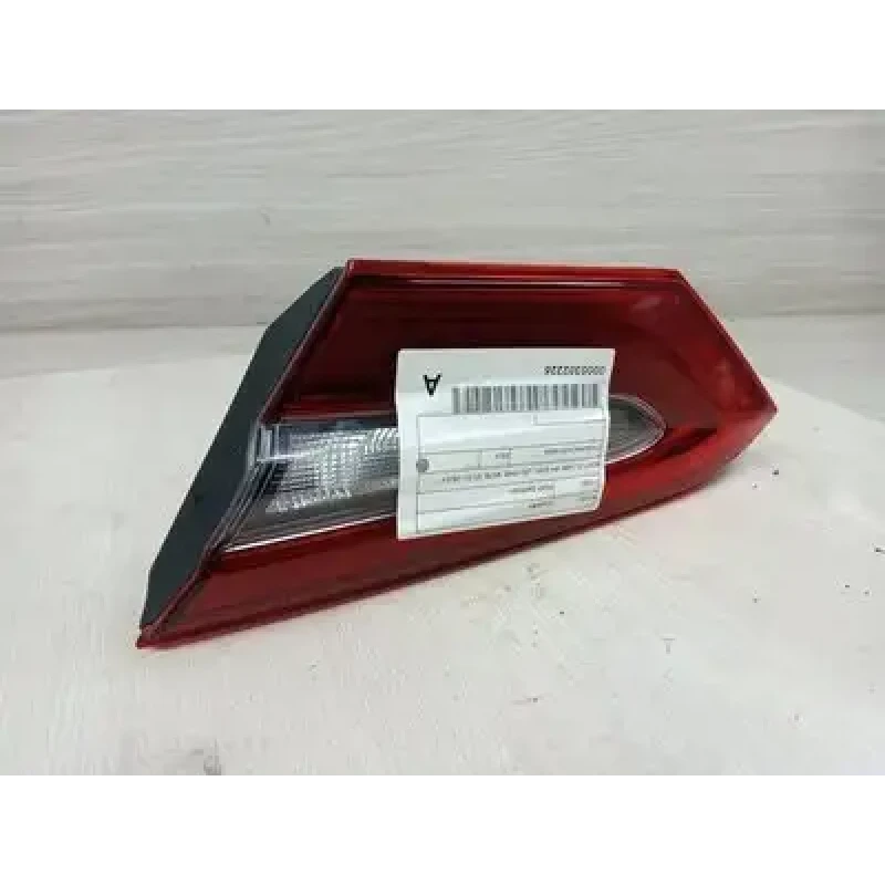 TOYOTA CAMRY REAR GARNISH BOOTLID LAMP (RH SIDE), LED TYPE, XV70, 02/21-05/24 20