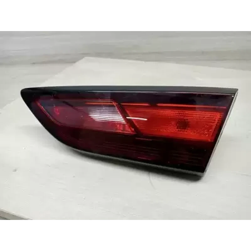 HOLDEN ASTRA REAR GARNISH TAILGATE LAMP (RH SIDE), BK, 5DR HATCH, R/RS, NON LED