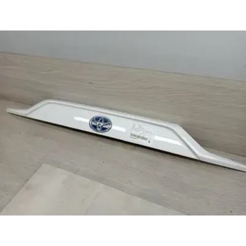 TOYOTA RAV4 REAR GARNISH TAILGATE GARNISH (CENTRE), COLOUR CODED TYPE, XA50, 11/