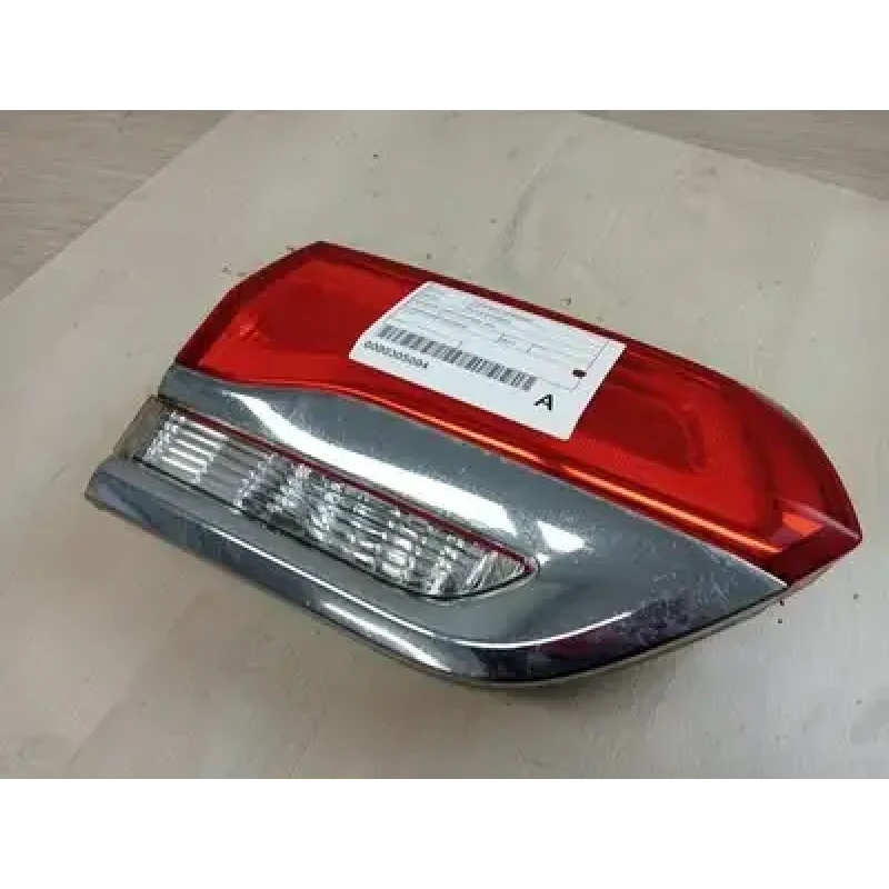 JEEP GRANDCHEROKEE REAR GARNISH TAILGATE LAMP (LH SIDE), WK, LAREDO/OVERLAND/SUM