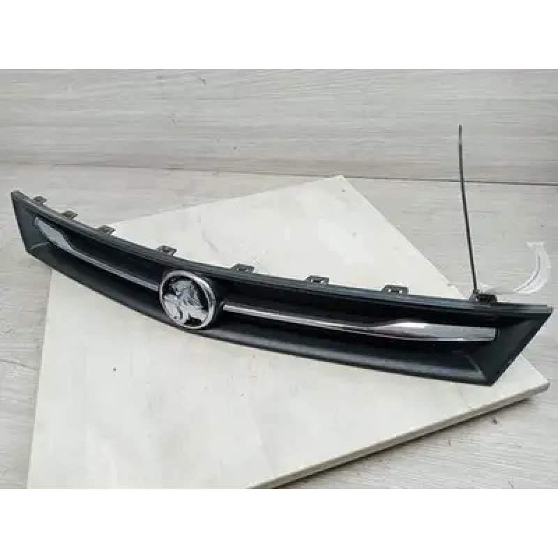 HOLDEN TRAX GRILLE RADIATOR GRILLE, TJ SERIES, 10/16-12/20 2018 HOLDEN TRAX GRILLE RADIATOR GRILLE, TJ SERIES, 10/16-12/20 2018