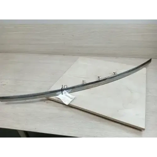 HOLDEN COMMODORE REAR GARNISH TAILGATE GARNISH (CENTRE), WAGON, VF, 05/13-12/17 HOLDEN COMMODORE REAR GARNISH TAILGATE GARNISH (CENTRE), WAGON, VF, 05/13-12/17