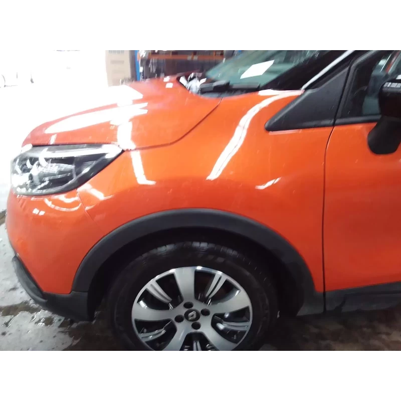 RENAULT CAPTUR LEFT GUARD J87, 08/14-12/20 2015