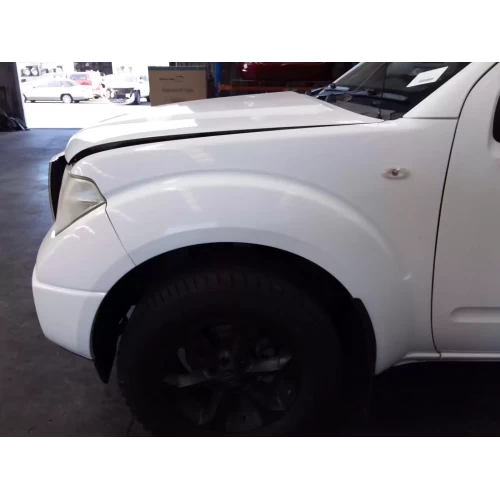 NISSAN NAVARA LEFT GUARD D40 (VIN MNT), W/ REPEATER, NON SNORKEL HOLE TYPE, 09/0