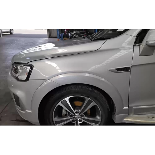 HOLDEN CAPTIVA LEFT GUARD CG, 10/15-06/18 2017