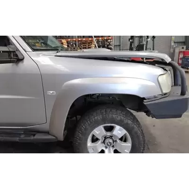 NISSAN PATROL RIGHT GUARD Y61/GU, WAGON, DX, FLARED & INDICATOR TYPE, 10/04-
