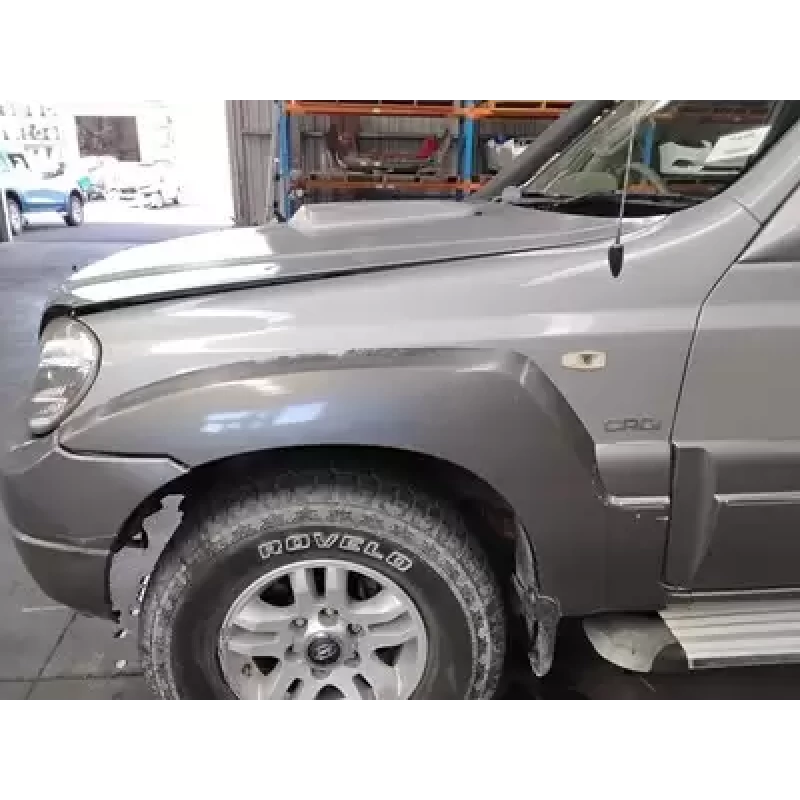 HYUNDAI TERRACAN LEFT GUARD 11/03- 2005