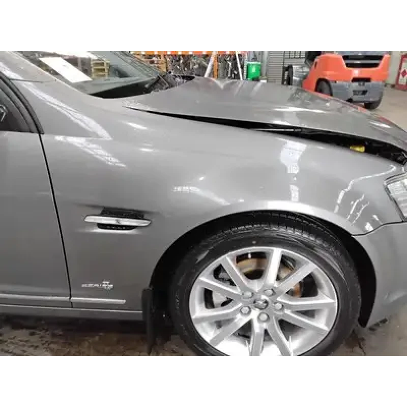 HOLDEN COMMODORE RIGHT GUARD VE, 08/06-05/13 2011