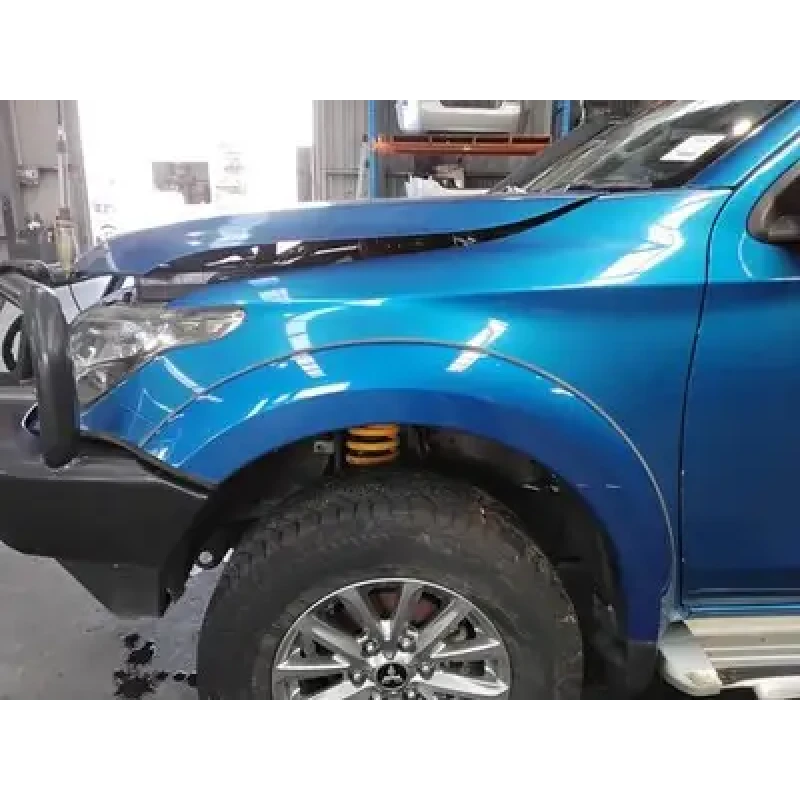 MITSUBISHI TRITON LEFT GUARD MQ, FLARED, NON REPEATER LAMP TYPE, 03/15-10/18 201