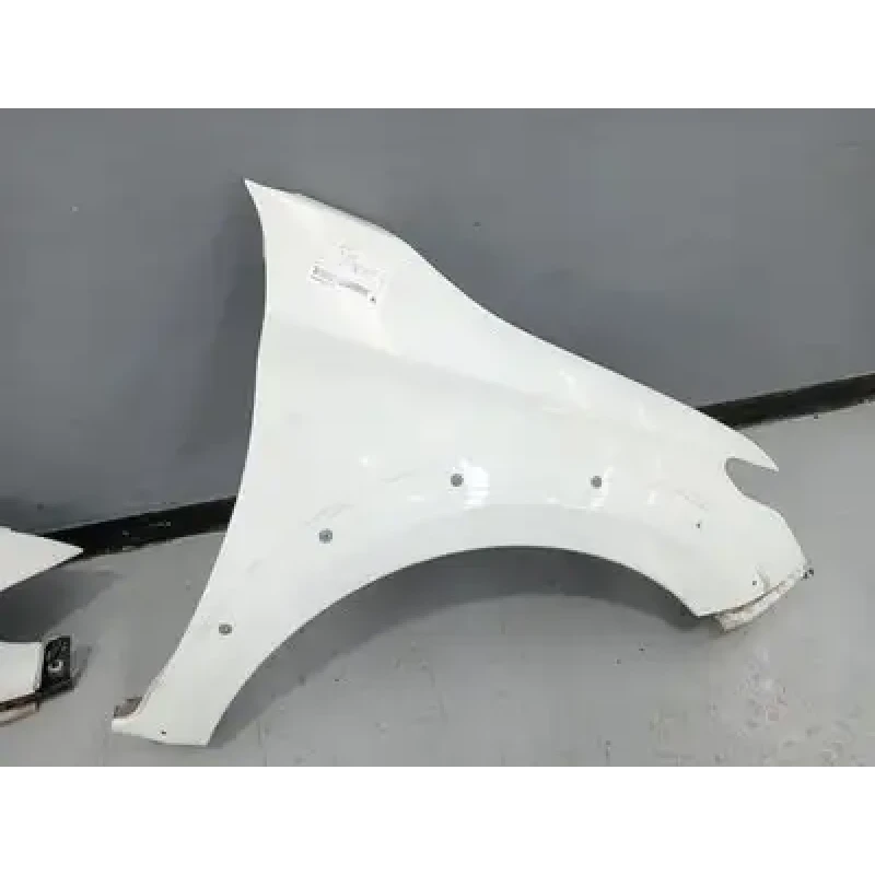 MITSUBISHI TRITON RIGHT GUARD MQ, FLARED, NON REPEATER LAMP TYPE, 03/15-10/18 20 MITSUBISHI TRITON RIGHT GUARD MQ, FLARED, NON REPEATER LAMP TYPE, 03/15-10/18 20