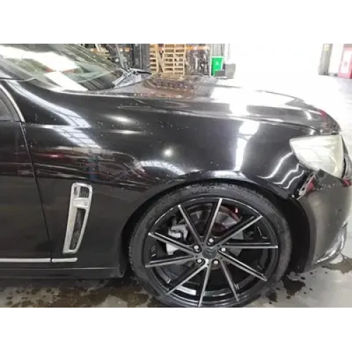 HOLDEN COMMODORE RIGHT GUARD VF, NON GTSR, VERTICAL VENT TYPE, 05/13-12/17 2013