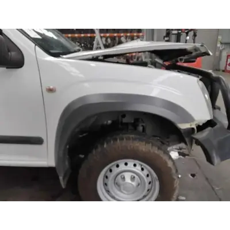 ISUZU DMAX RIGHT GUARD W/ GREY FLARE, W/ REPEATER TYPE, RA, 10/08-05/12 2011