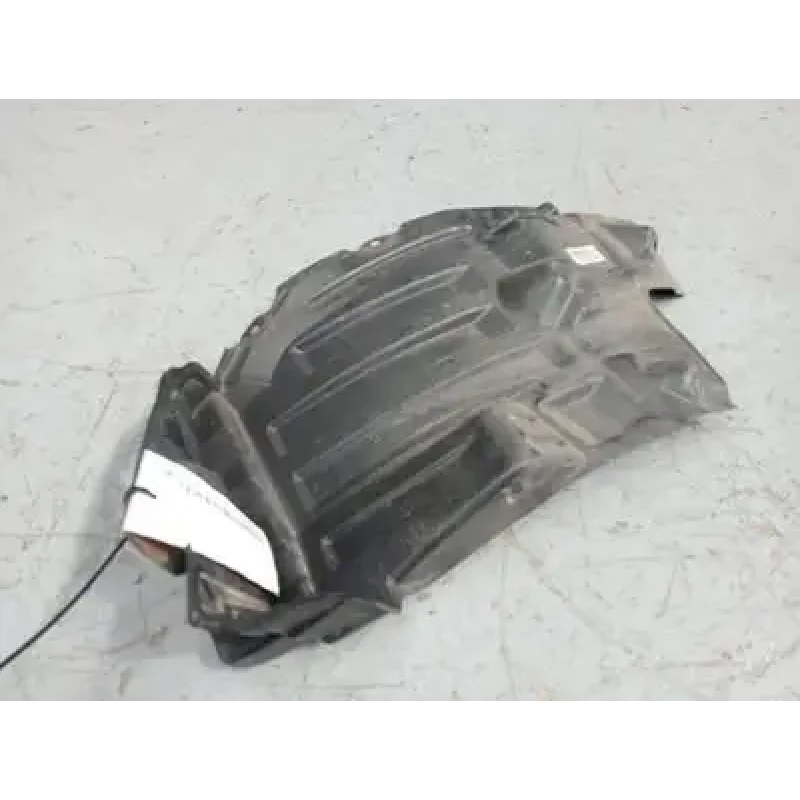 MITSUBISHI TRITON RIGHT GUARD LINER ML-MN, FRONT SECTION, 07/06-04/15 2014 MITSUBISHI TRITON RIGHT GUARD LINER ML-MN, FRONT SECTION, 07/06-04/15 2014