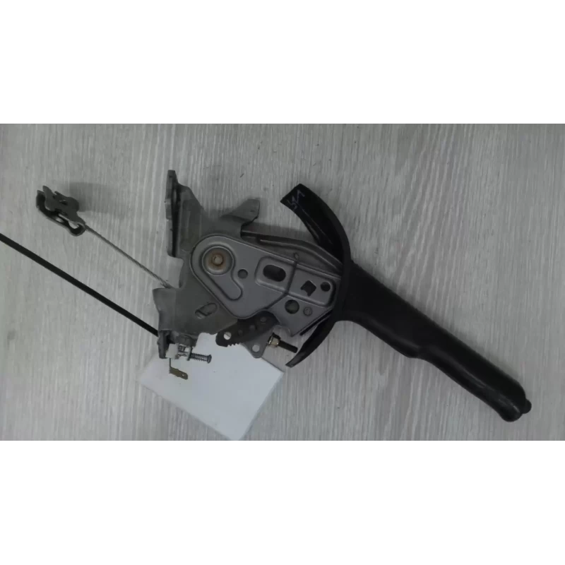 NISSAN XTRAIL HANDBRAKE LEVER T30, 10/01-09/07 2002