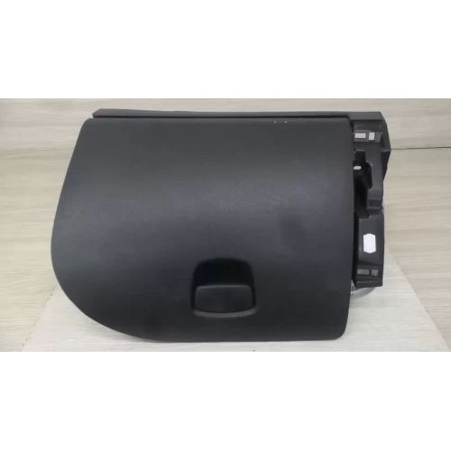 RENAULT CAPTUR GLOVE BOX J87, 08/14-12/19 2018