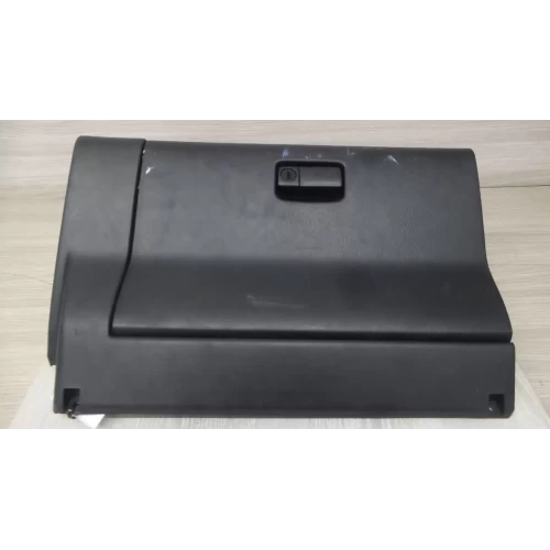 NISSAN PATROL GLOVE BOX Y61/GU, 12/97-04/17 2007