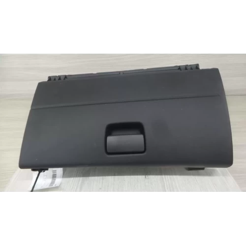 HOLDEN STATESMAN/CAPRICE GLOVE BOX WN 05/13-12/17 2015