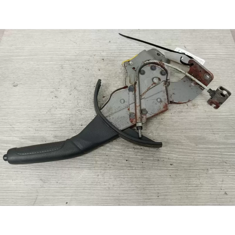 TOYOTA CAMRY HANDBRAKE LEVER XV40, 06/06-02/12 2010