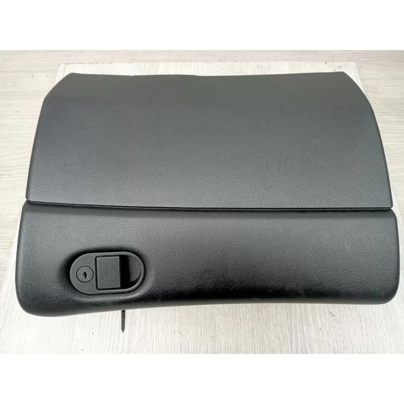 HOLDEN COMMODORE GLOVE BOX VT-VX GLOVE BOX 09/97-09/02 2002