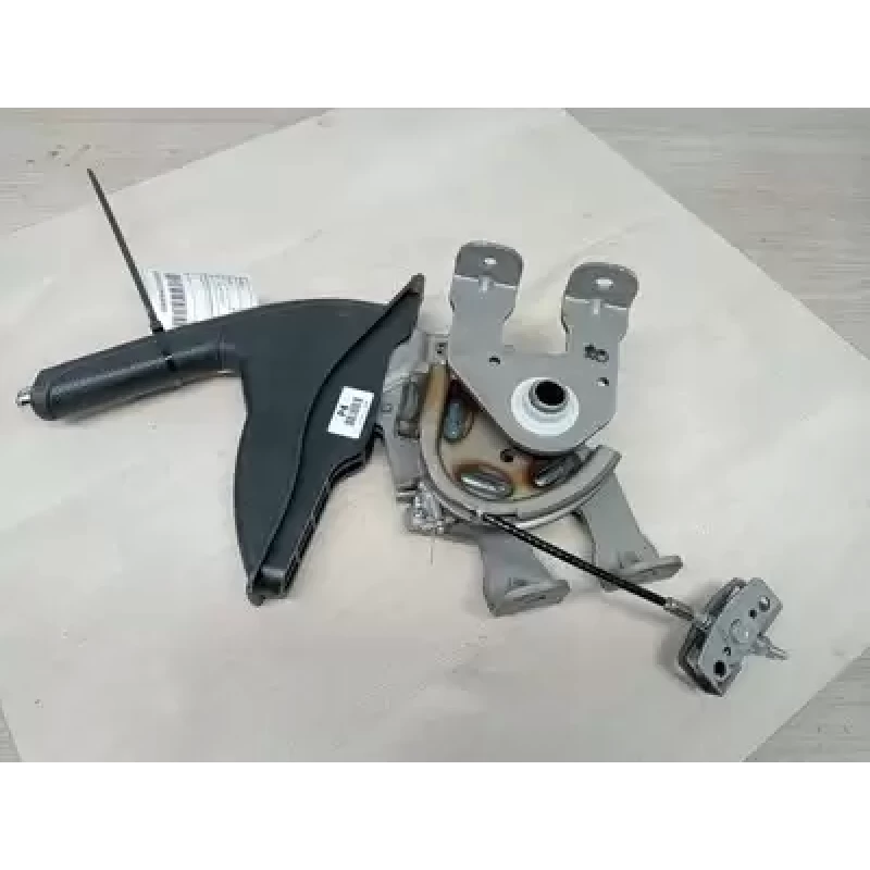 HYUNDAI TUCSON HANDBRAKE LEVER TL, 06/15-01/21 2015