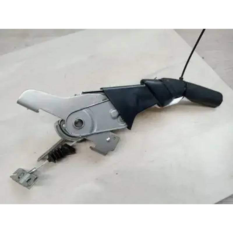 MITSUBISHI TRITON HANDBRAKE LEVER LEATHER, BLACK W/ CHROME BUTTON TYPE, MR, 11/1