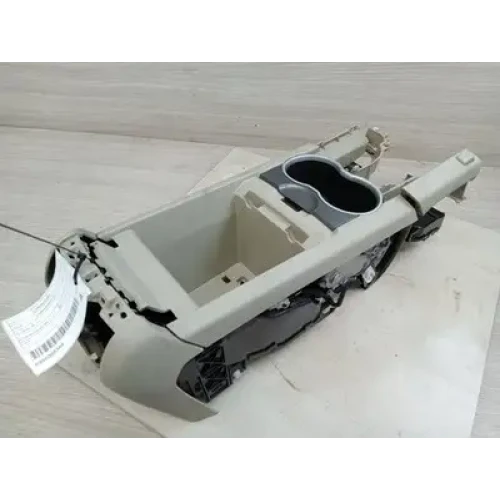 HOLDEN COMMODORE HANDBRAKE LEVER VE, 08/06-05/13 2010