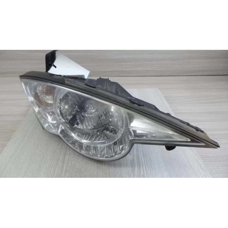 SSANGYONG ACTYON RIGHT HEADLAMP 100 SERIES, NON SELF LEVELLING TYPE, 12/04-12/11