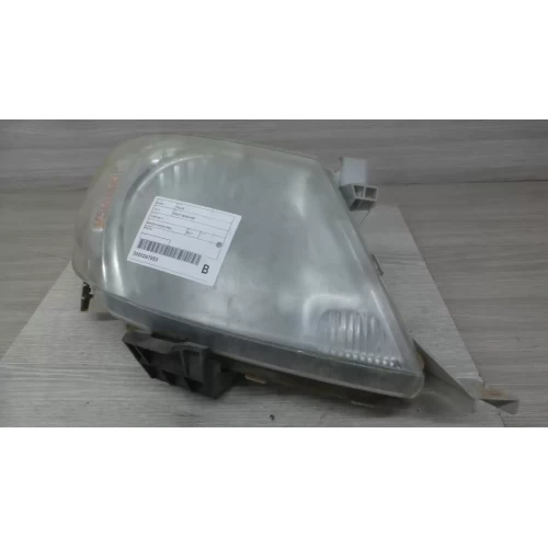 TOYOTA HILUX RIGHT HEADLAMP 10/08-06/11 2011